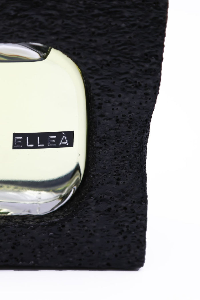 elleà-2